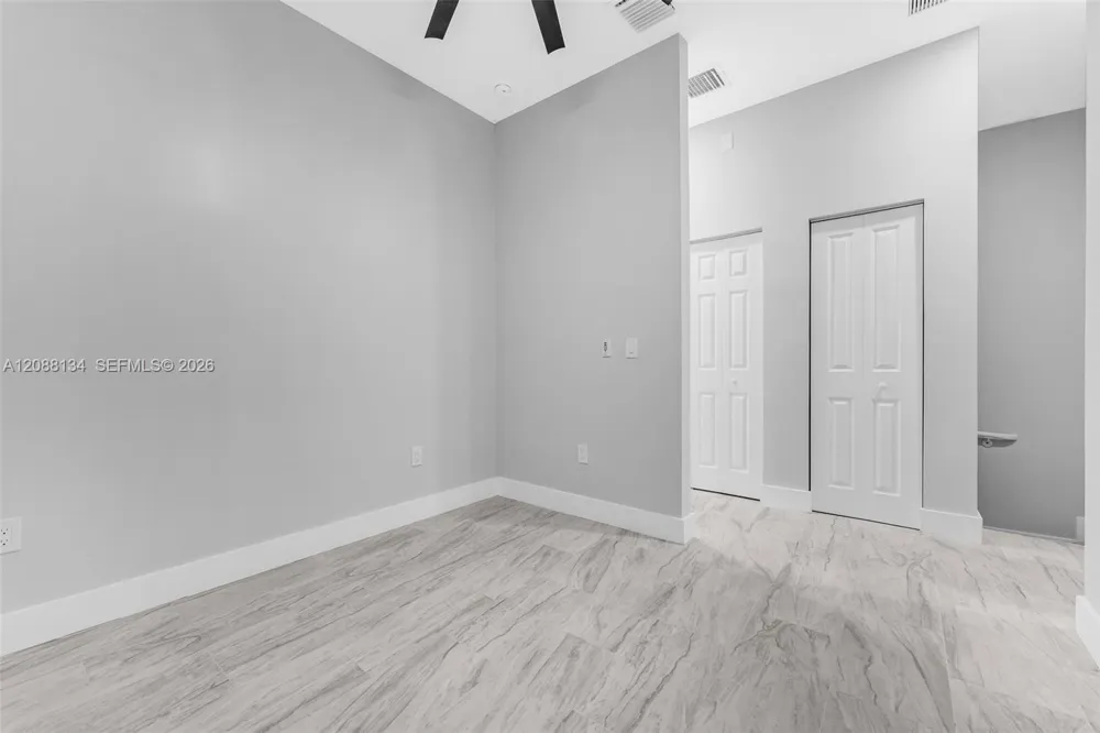 1962 NW 107th St Miami, FL 33167