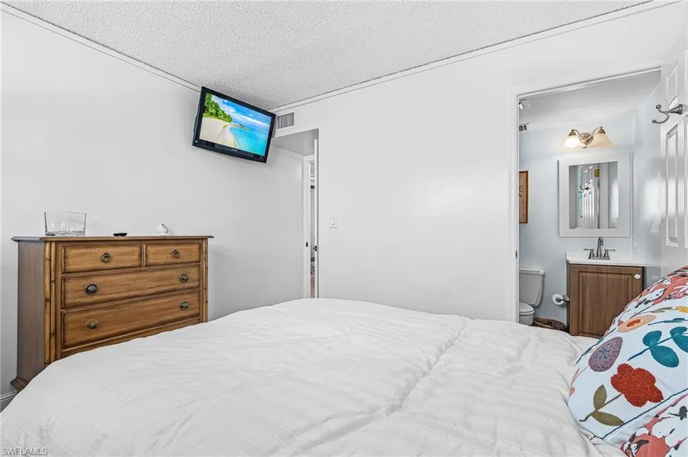 1100 8th Avenue S #205A Naples, FL 34102