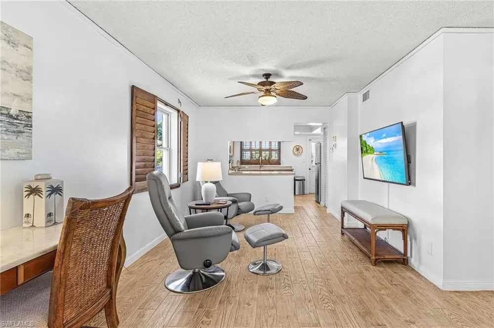 1100 8th Avenue S #205A Naples, FL 34102