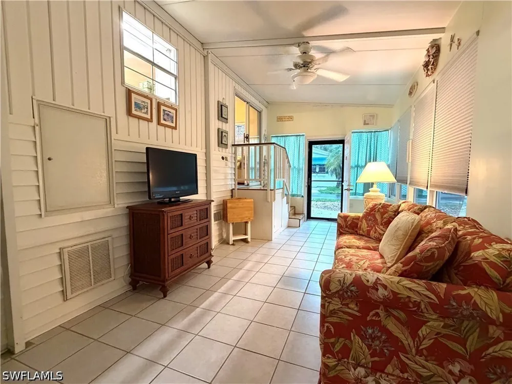 Jefferson Davis Boulevard W Estero, FL 33928
