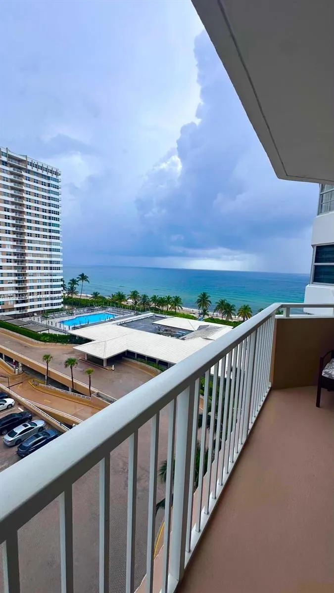 1980 S Ocean Dr #8D Hallandale Beach, FL 33009