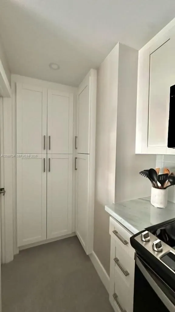 1980 S Ocean Dr #8D Hallandale Beach, FL 33009