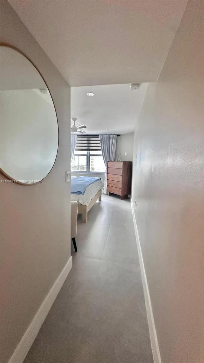 1980 S Ocean Dr #8D Hallandale Beach, FL 33009