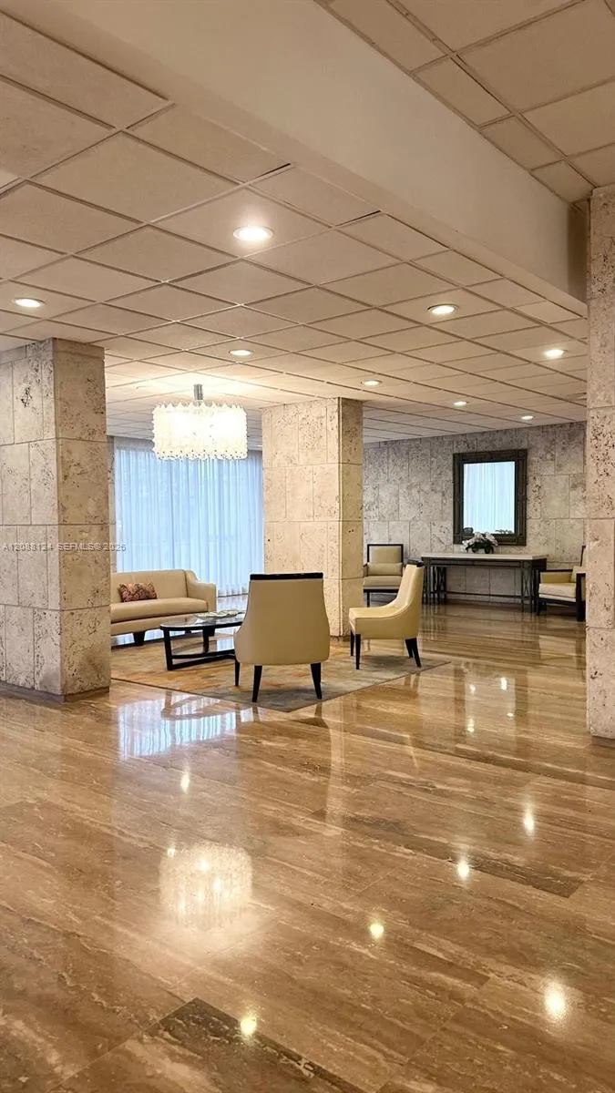 1980 S Ocean Dr #8D Hallandale Beach, FL 33009