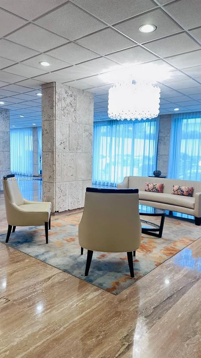 1980 S Ocean Dr #8D Hallandale Beach, FL 33009