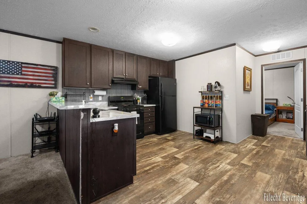 1281 E Pontaluna Road ##101 Norton Shores City, MI 49456