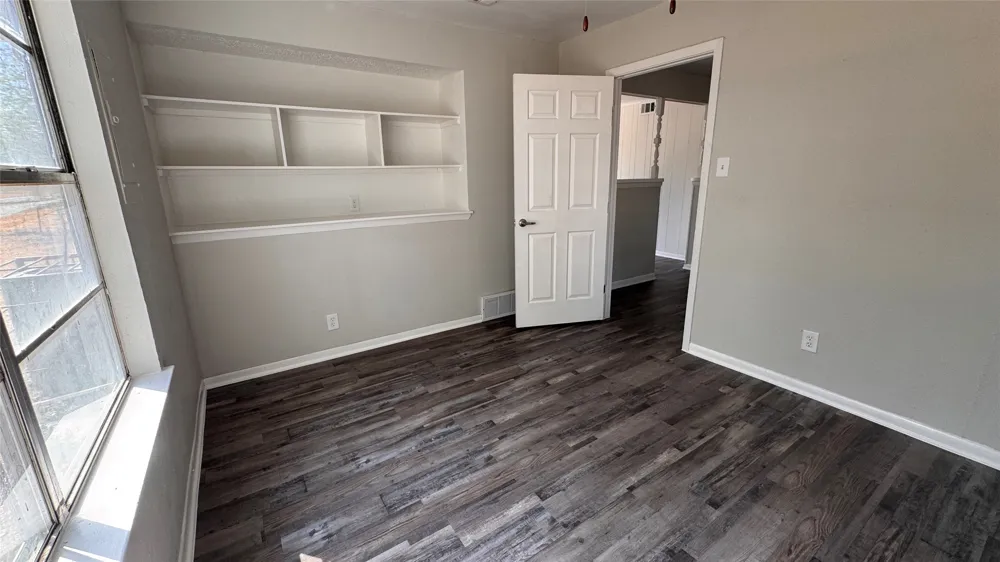 1247 Seminole Drive Dallas, TX 75217