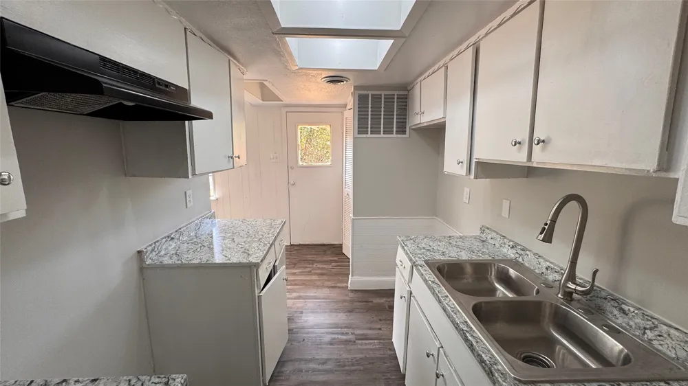 1247 Seminole Drive Dallas, TX 75217