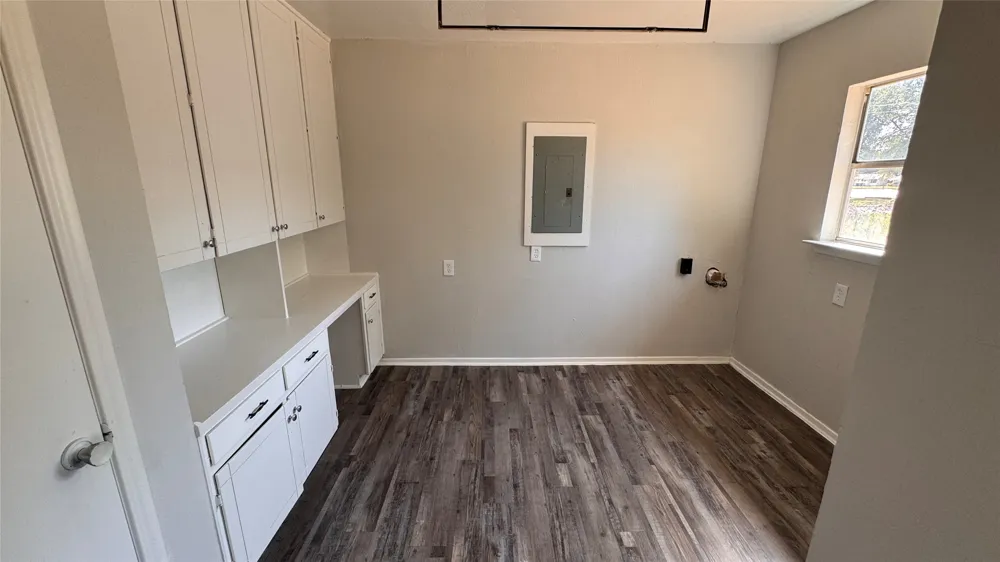1247 Seminole Drive Dallas, TX 75217