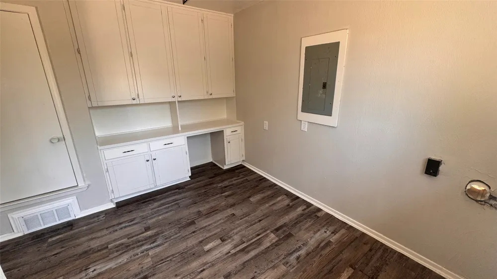 1247 Seminole Drive Dallas, TX 75217
