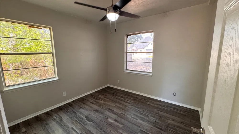 1247 Seminole Drive Dallas, TX 75217