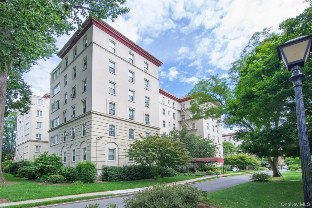 1 Park Lane #3A Mount Vernon, NY 10552