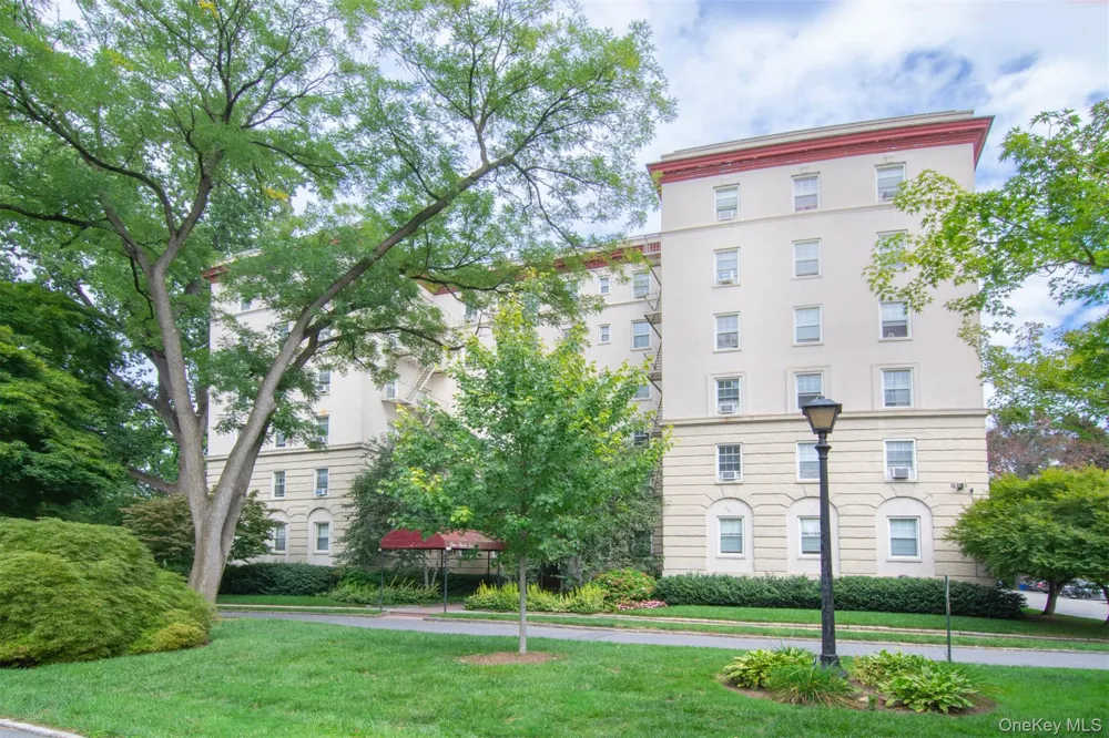 1 Park Lane #3A Mount Vernon, NY 10552