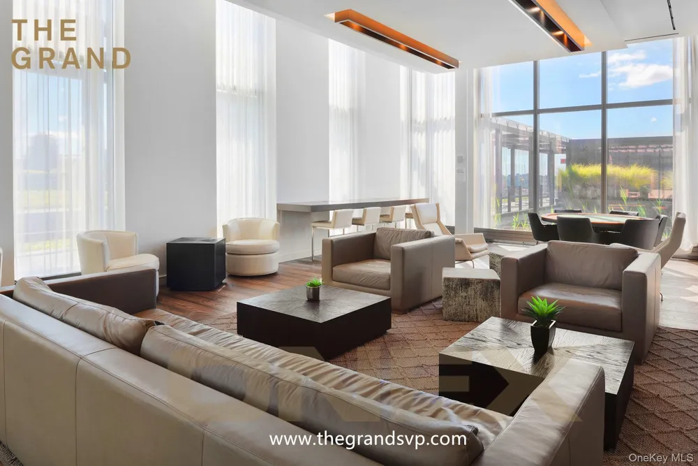 131-05 40 #15L Flushing, NY 11354