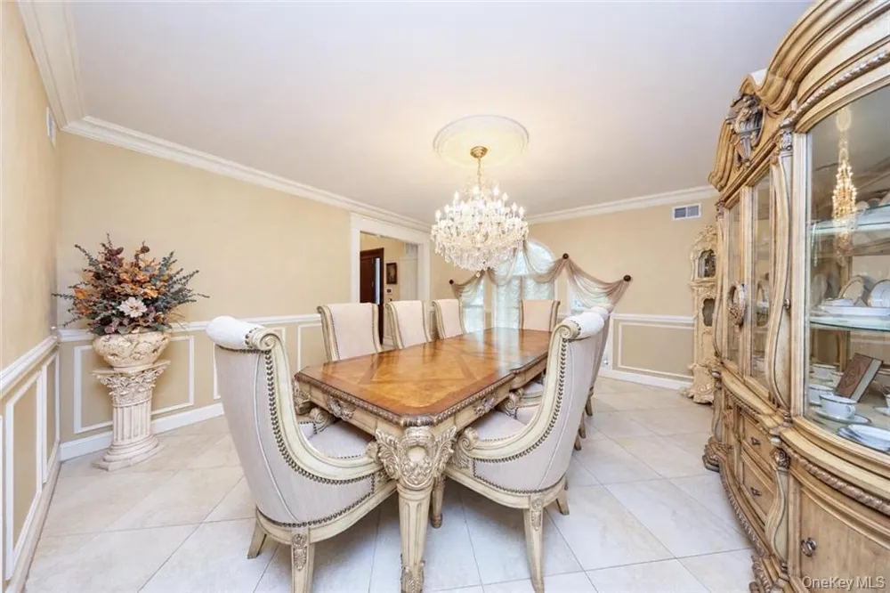 78 Eleanor Street Staten Island, NY 10306