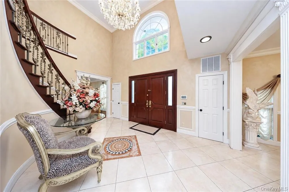 78 Eleanor Street Staten Island, NY 10306