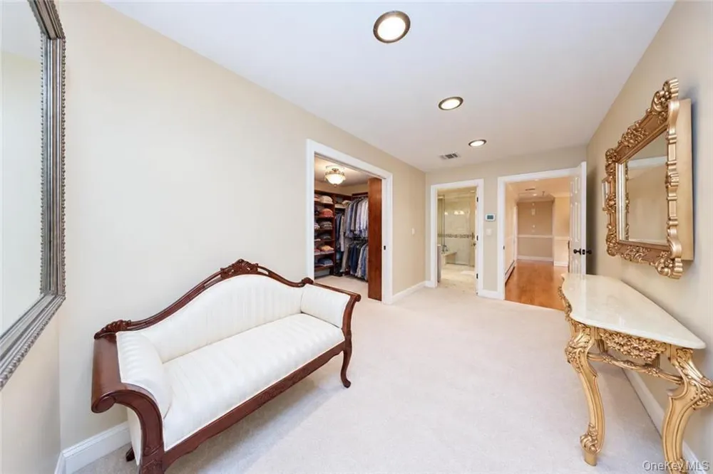 78 Eleanor Street Staten Island, NY 10306