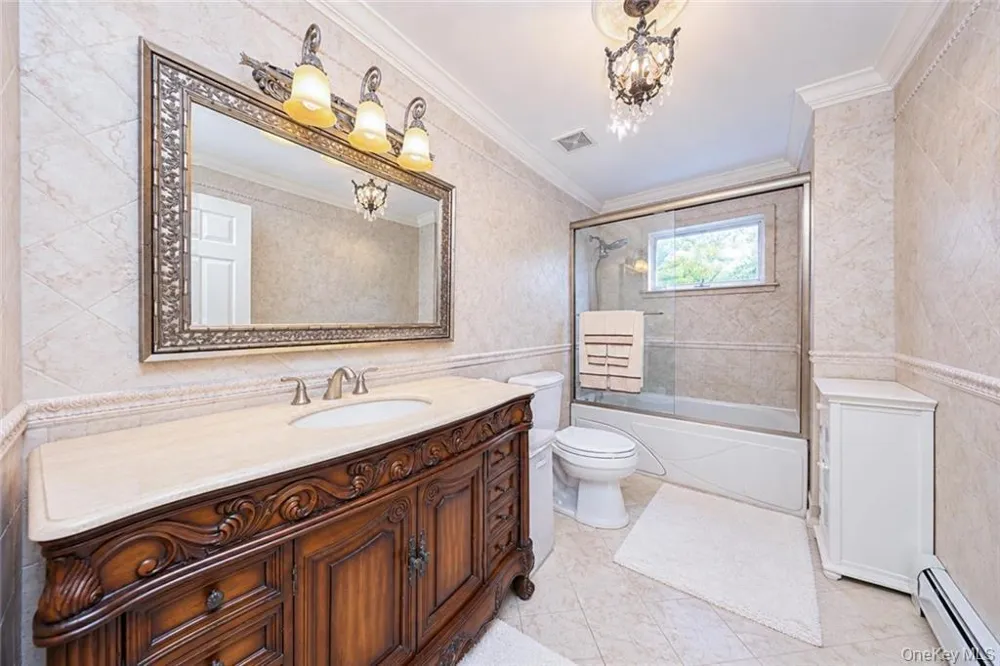 78 Eleanor Street Staten Island, NY 10306