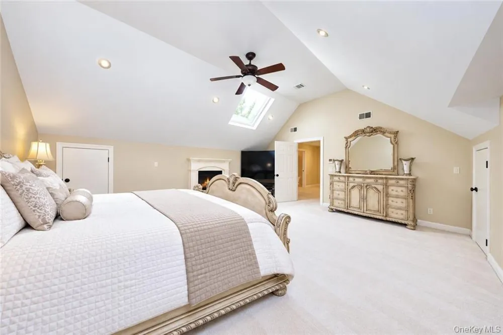 78 Eleanor Street Staten Island, NY 10306