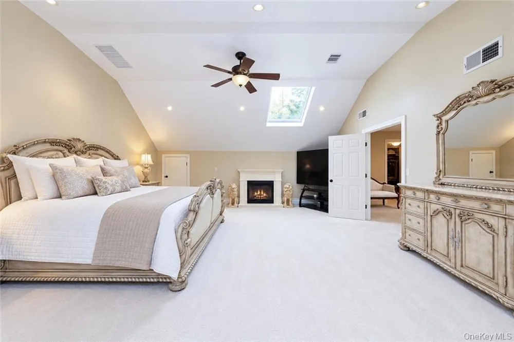 78 Eleanor Street Staten Island, NY 10306