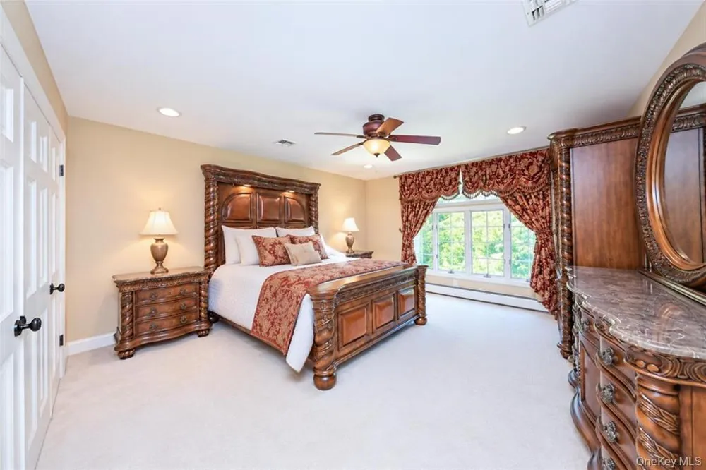 78 Eleanor Street Staten Island, NY 10306
