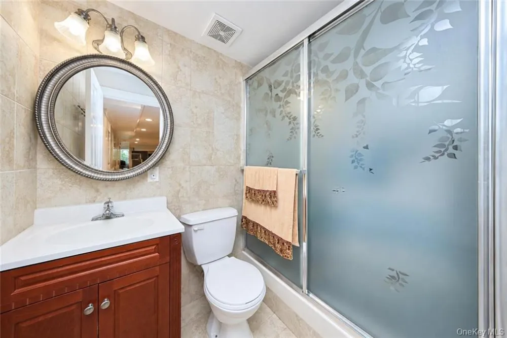 78 Eleanor Street Staten Island, NY 10306