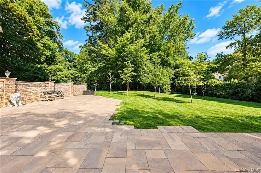 78 Eleanor Street Staten Island, NY 10306