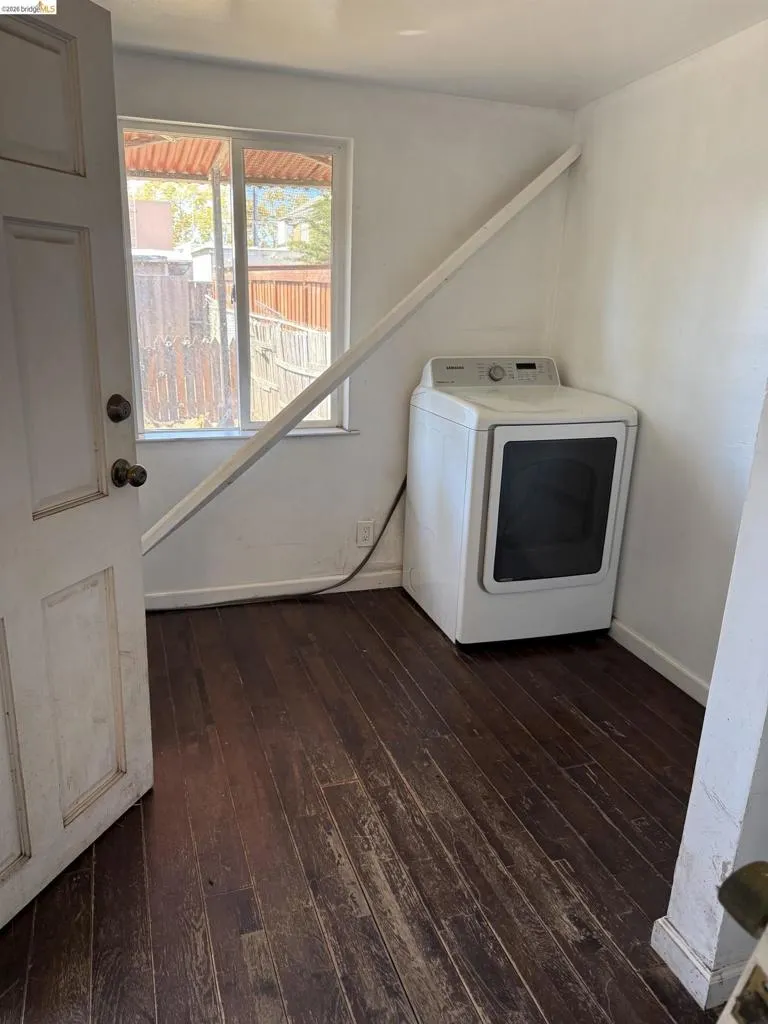 249 15Th St Richmond, CA 94801