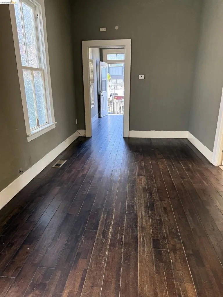 249 15Th St Richmond, CA 94801