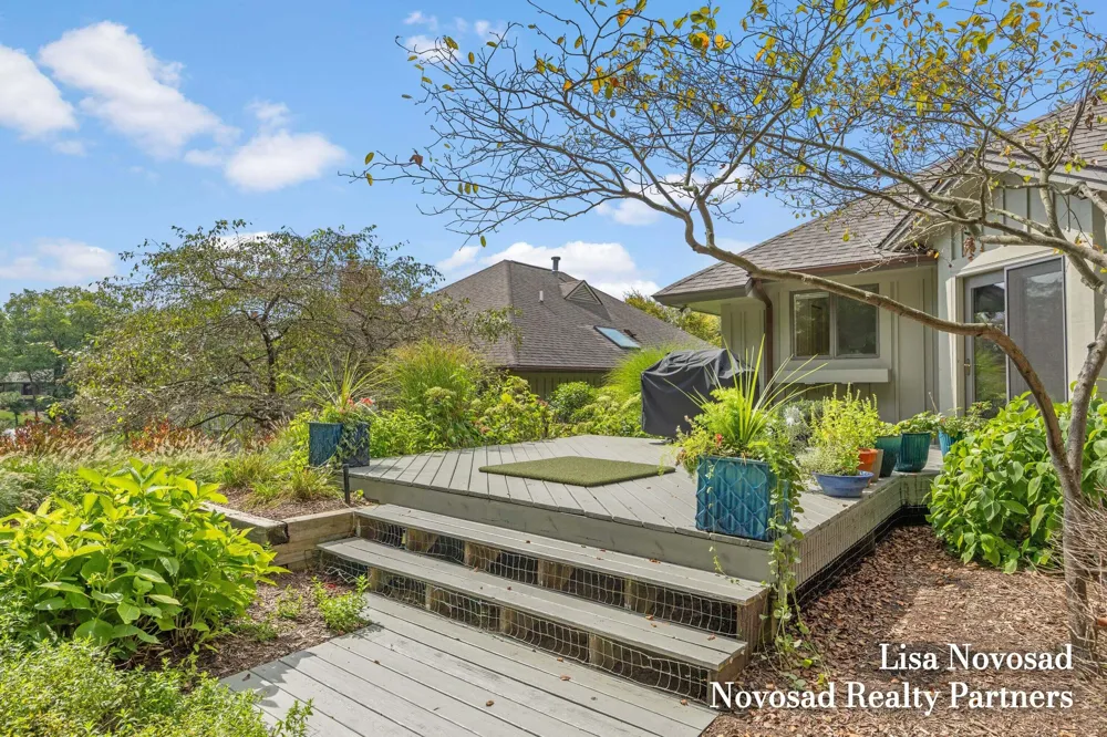 3589 Charlevoix Drive SE Grand Rapids, MI 49546
