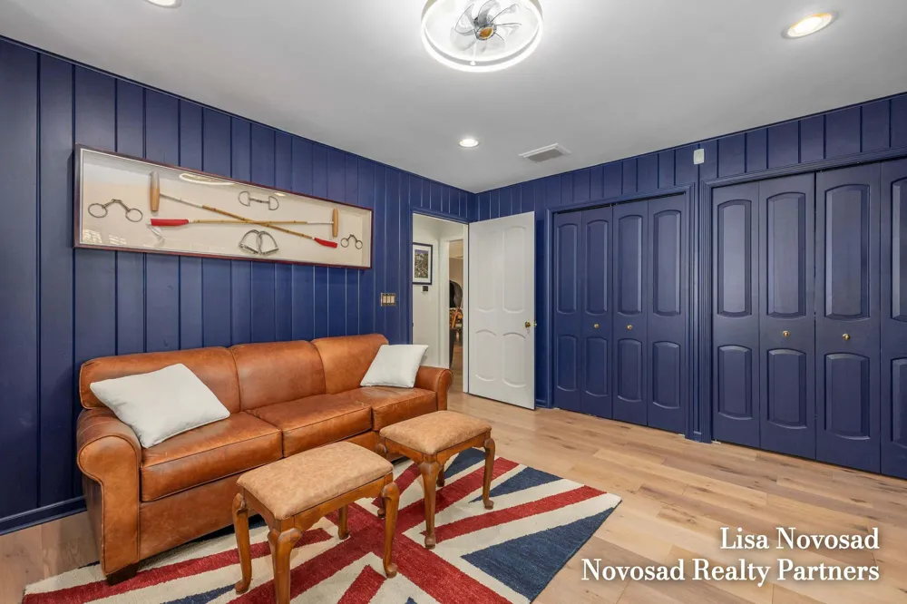 3589 Charlevoix Drive SE Grand Rapids, MI 49546