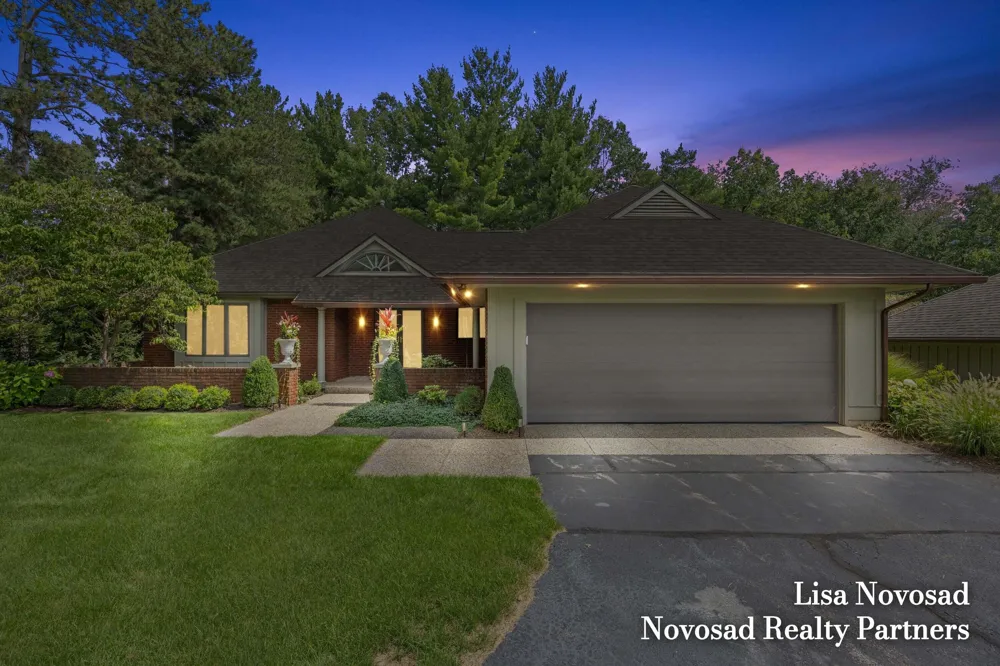 3589 Charlevoix Drive SE Grand Rapids, MI 49546