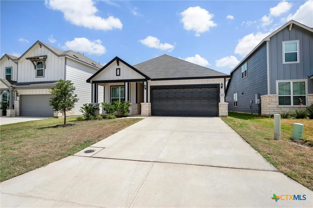 4047 Wild Bloom Road Seguin, TX 78155