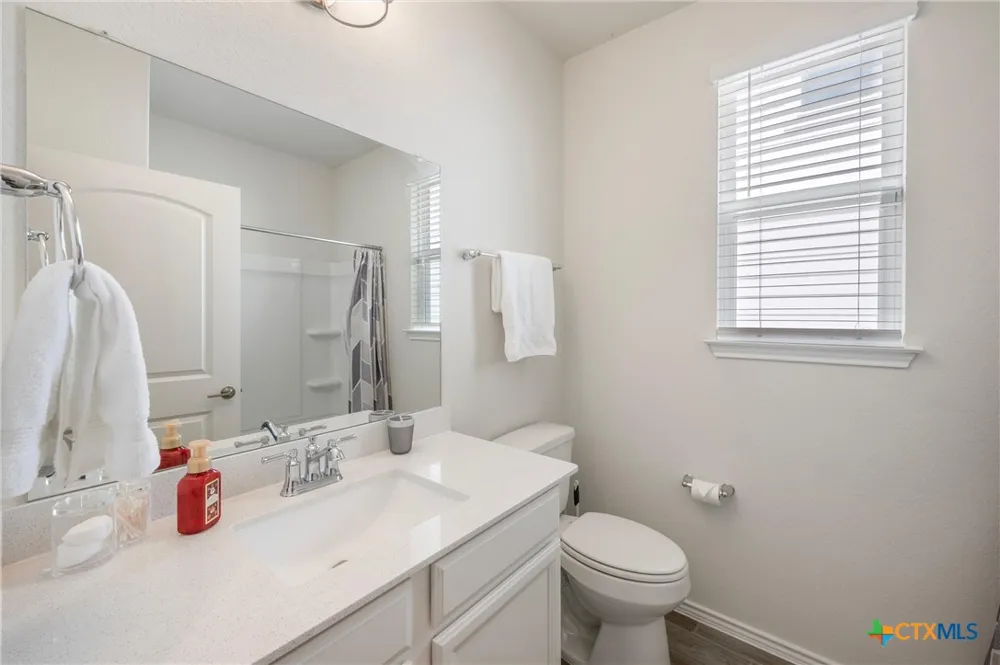 4047 Wild Bloom Road Seguin, TX 78155