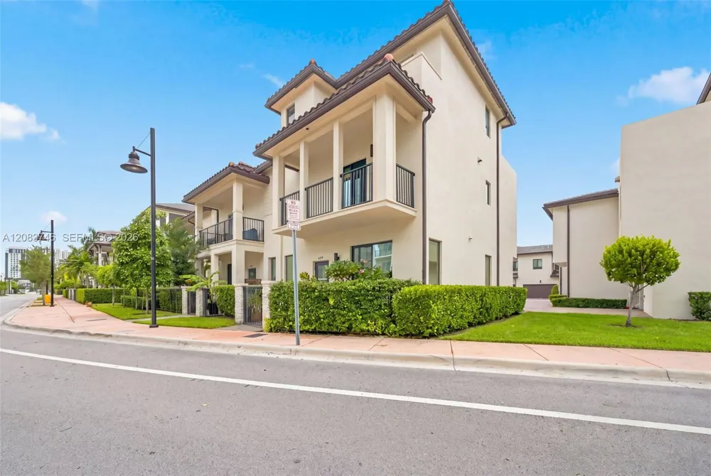 4519 NW 84th Ave Doral, FL 33166