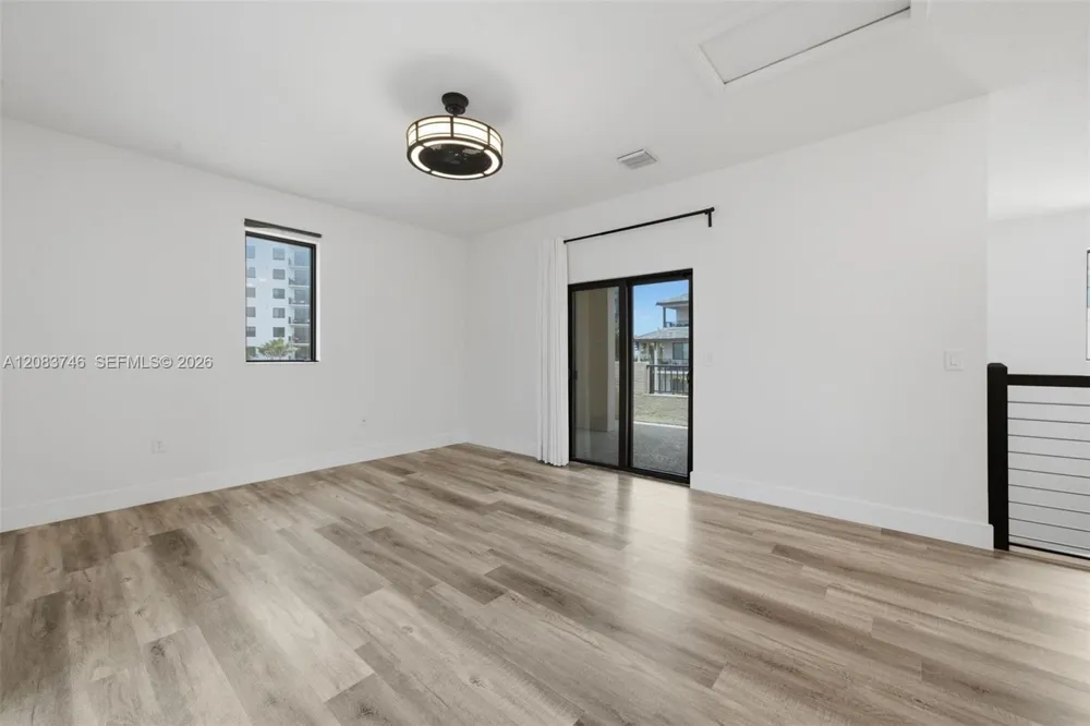 4519 NW 84th Ave Doral, FL 33166