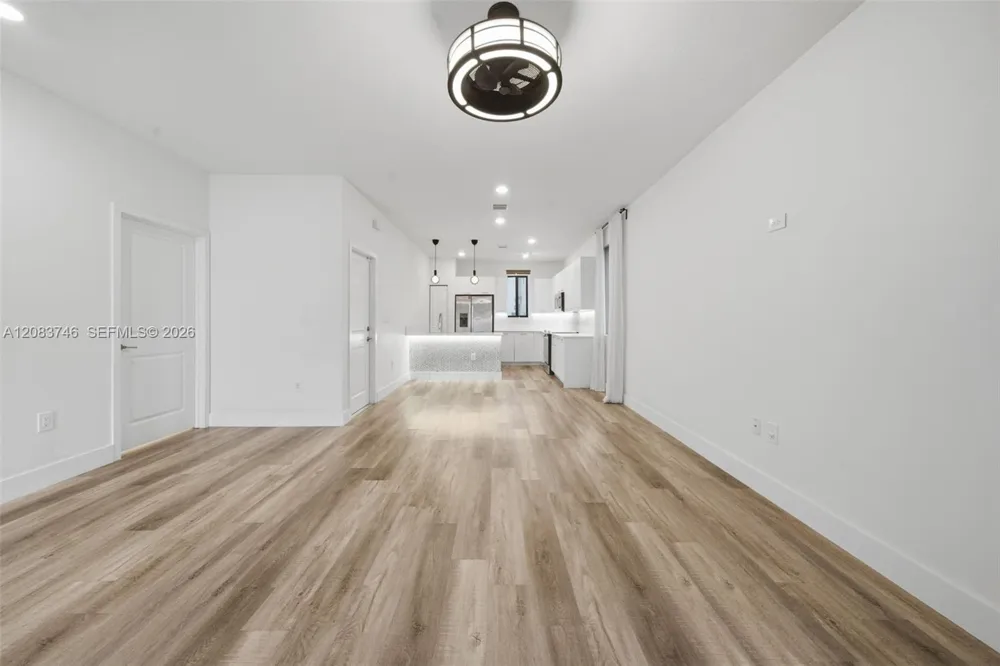 4519 NW 84th Ave Doral, FL 33166