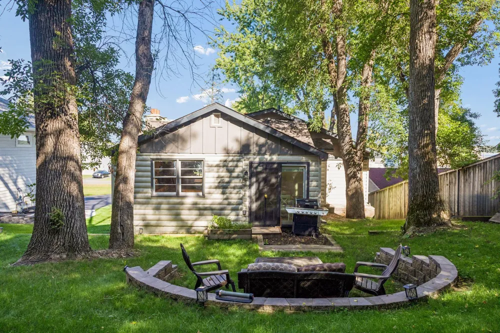 18546 Langly Avenue Marine On Saint Croix, MN 55047