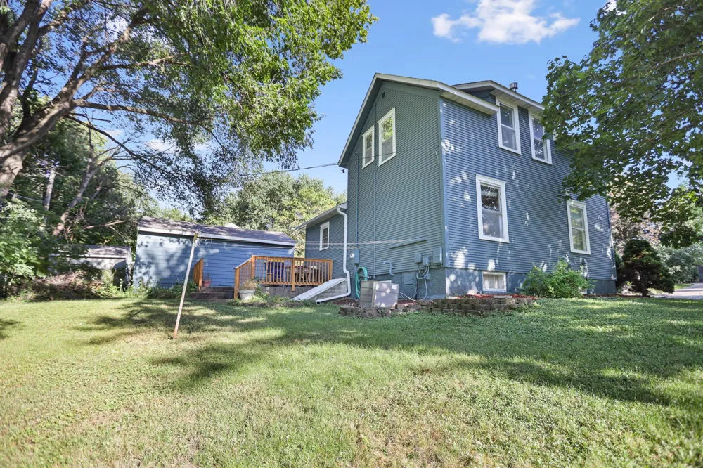 416 3rd Street NE Faribault, MN 55021