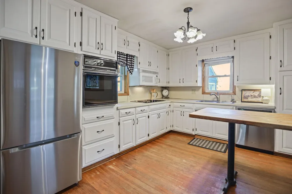 416 3rd Street NE Faribault, MN 55021