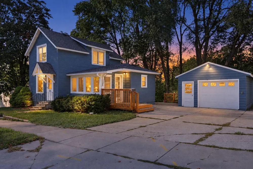 416 3rd Street NE Faribault, MN 55021
