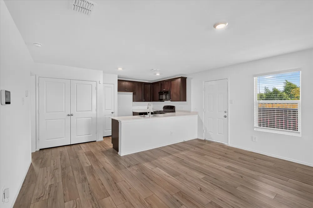 2502 Coronado Way Crandall, TX 75114