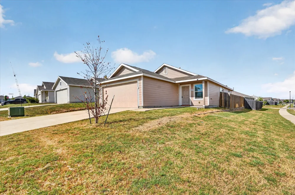 2502 Coronado Way Crandall, TX 75114