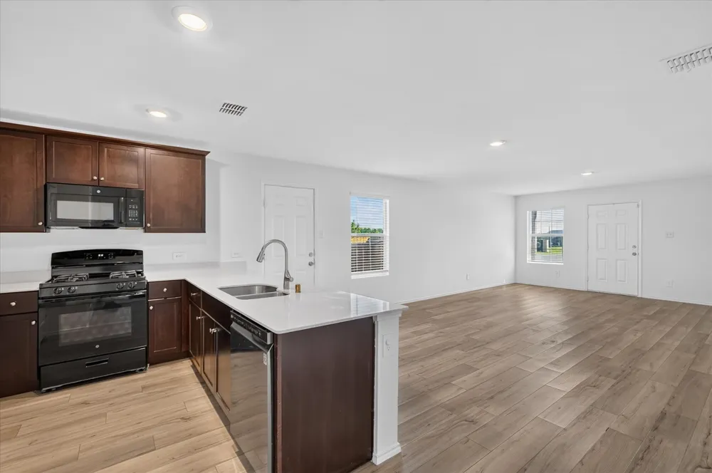 2502 Coronado Way Crandall, TX 75114