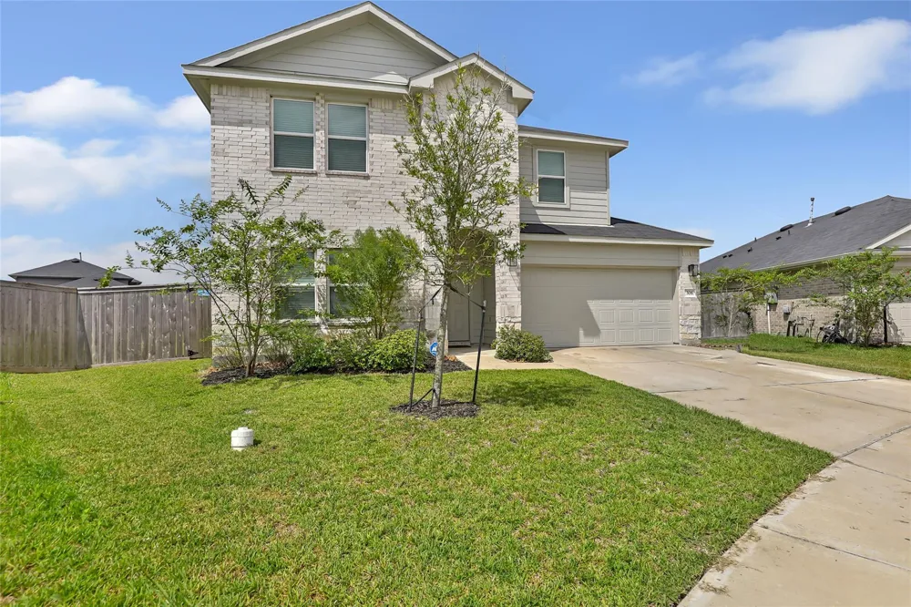 306 Springfield Shores Court Crosby, TX 77532