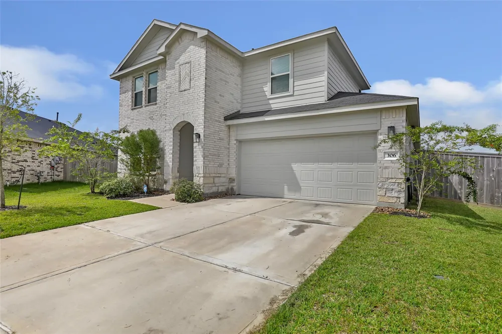 306 Springfield Shores Court Crosby, TX 77532