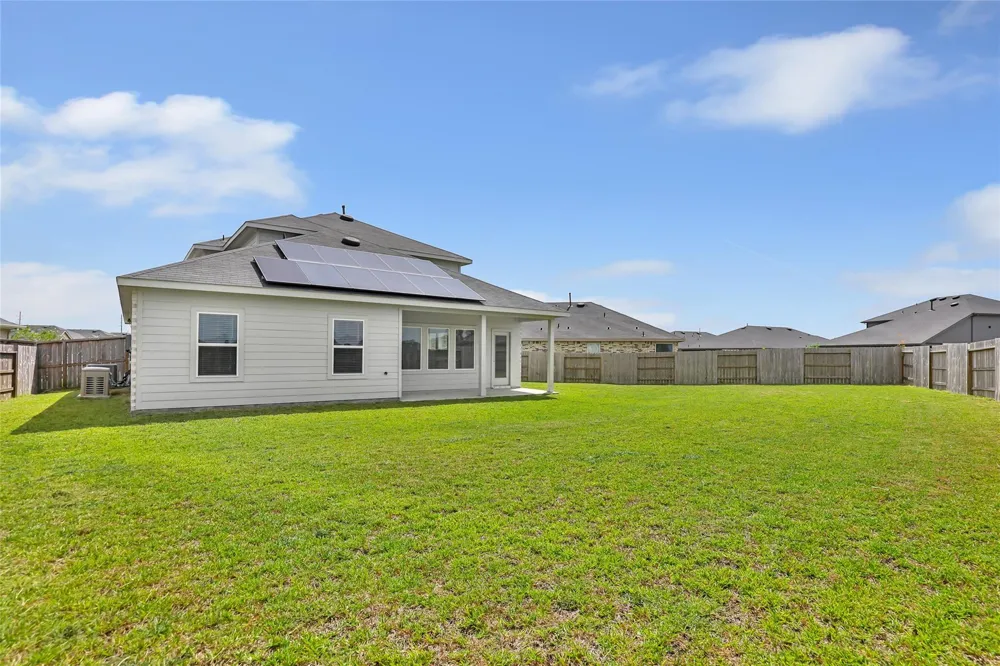 306 Springfield Shores Court Crosby, TX 77532