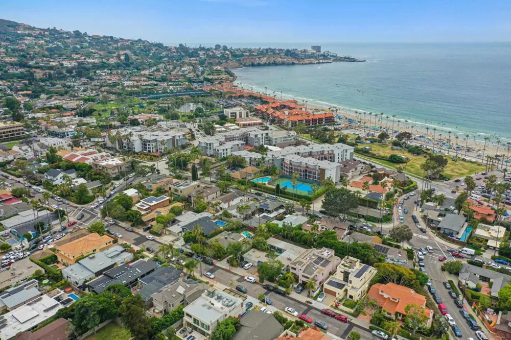 8260 Paseo Del Ocaso La Jolla, CA 92037