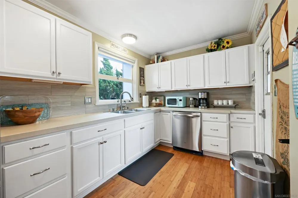 8260 Paseo Del Ocaso La Jolla, CA 92037