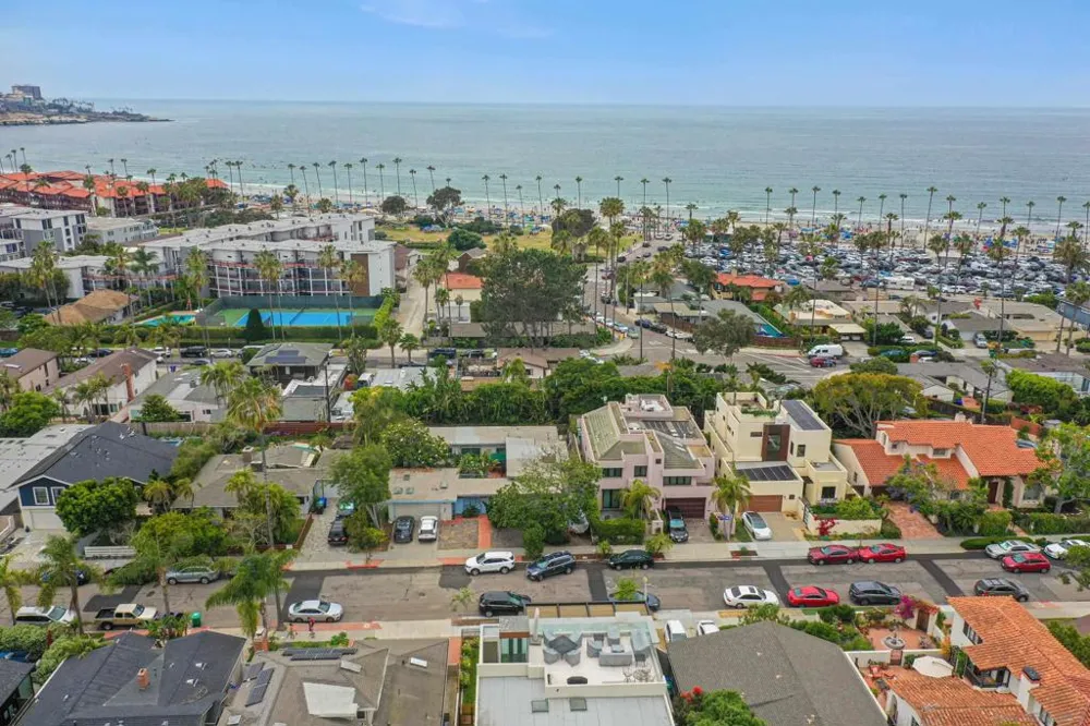 8260 Paseo Del Ocaso La Jolla, CA 92037